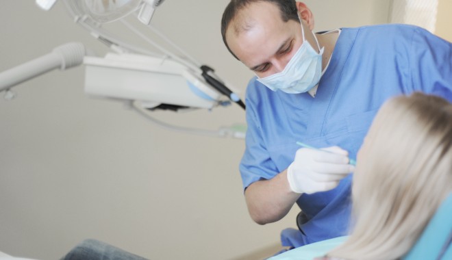 Consultații gratuite la stomatologie - klinika5-1397476387.jpg