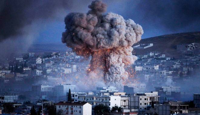 Siria: Forțele kurde au alungat gruparea Statul Islamic din orașul Kobane - kobanebomb102014-1435406557.jpg