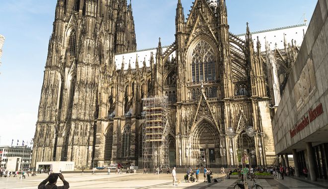 Domul din Koln, evacuat din cauza unui român - koln-1529736759.jpg