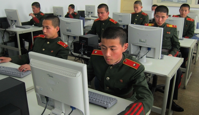 Hackerii nord-coreeni au atacat 18 bănci străine - koreea-1491318734.jpg