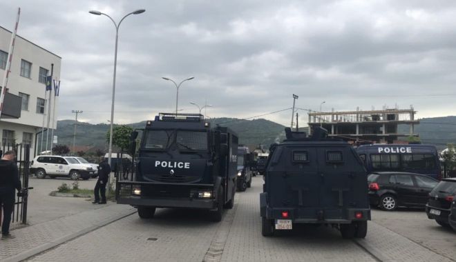 Tensiuni uriașe în Kosovo. Armata sârbă a fost pusă în stare de luptă - kosovo-1559058300.jpg