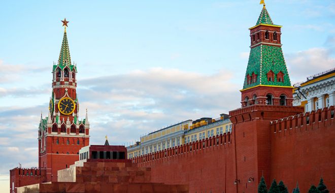 Kremlin: Rusia este interesată de reluarea dialogului cu Uniunea Europeană - kremlin-1543907352.jpg