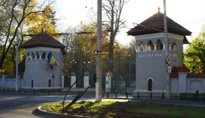 Mașini noi, la Palatul Cotroceni - l21824-1469806728.jpg
