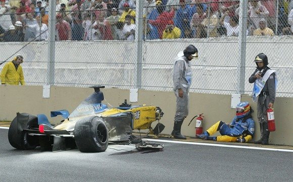 Anchetă după accidentul lui Alonso - l95agle-1424938132.jpg