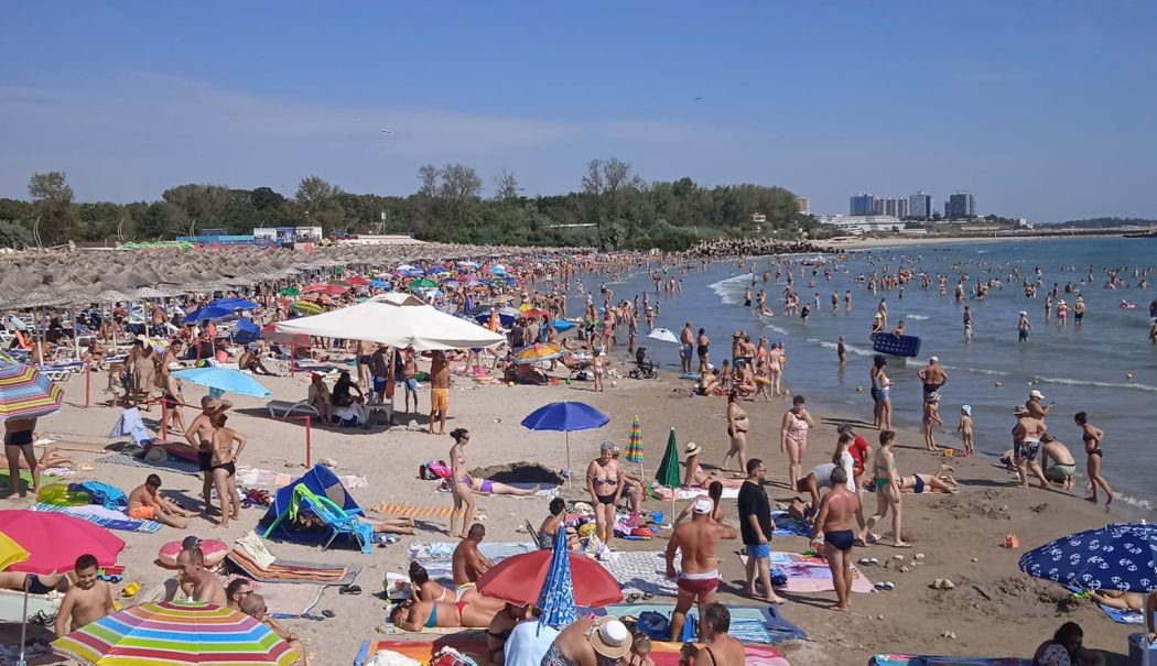 Doi copii salvați de la înec ”La Steaguri” în Neptun - la-steaguri-1724598879.jpg