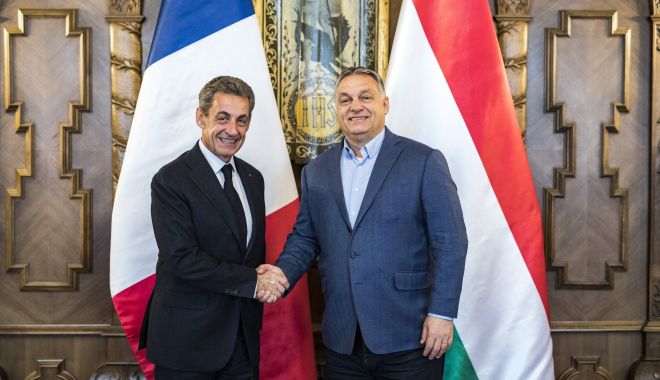 La Budapesta, Sarkozy îi ia apărarea lui Viktor Orban - labudapesta-1553453171.jpg
