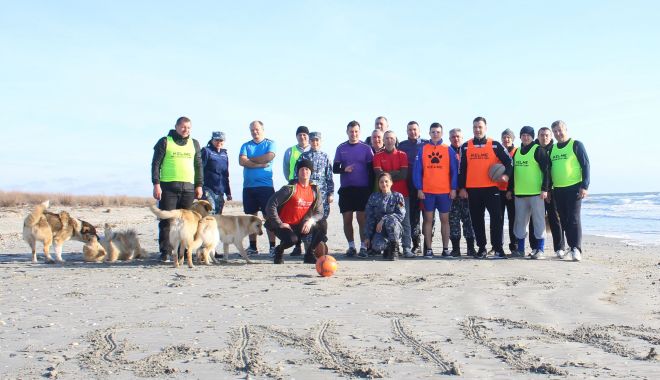 La Capu Midia, militarii și câinii unității au făcut, astăzi, sport împreună - lacapumidia-1582026609.jpg