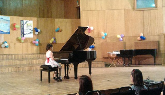 Masterclass susținut de un profesor și dirijor italian - lacolegiuldearte-1465737020.jpg