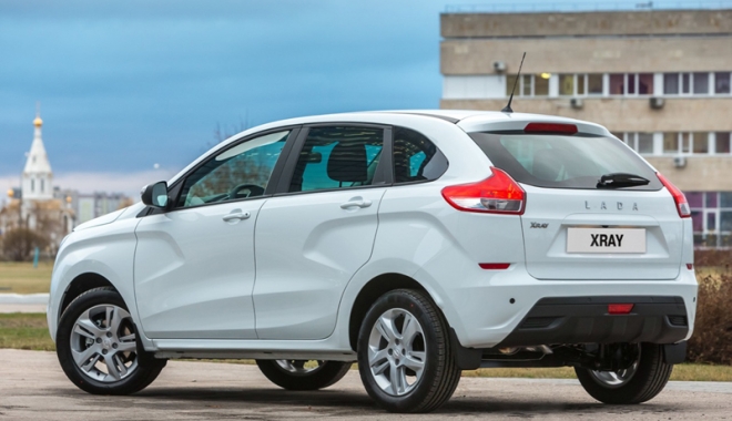 Lada lansează  un autoturism de lux - lada-1498393068.jpg