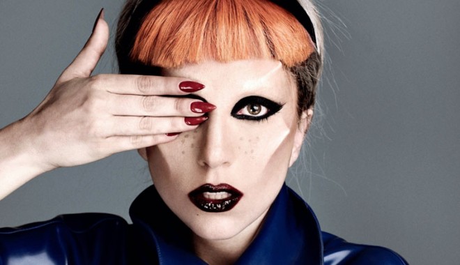 Lady Gaga îi va premia pe fanii costumați extravagant - ladygaga-1344006785.jpg
