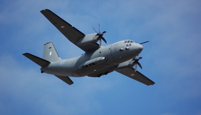 MApN: Nou-născut în stare gravă - transportat în Italia, cu o aeronavă militară