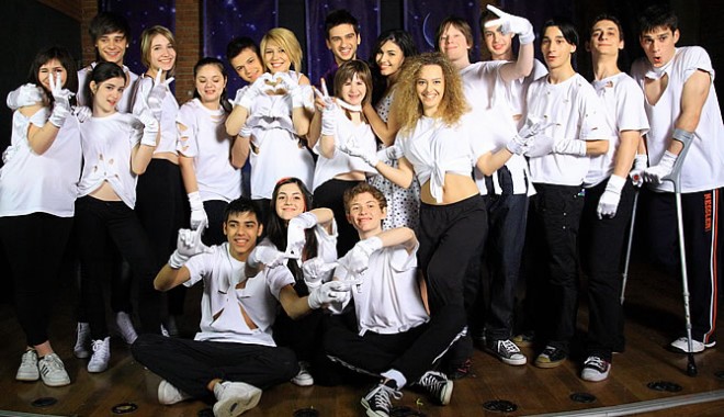 LaLa Band vine la Constanța - lalaband-1357166643.jpg