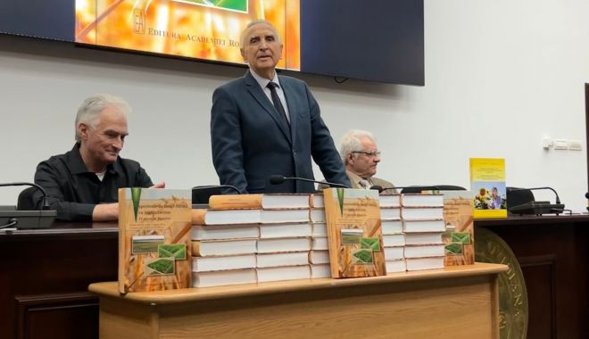 Omagiu adus academicianului Cristian Hera și agronomului Dumitru Manole, la Facultatea de Științe ale Naturii