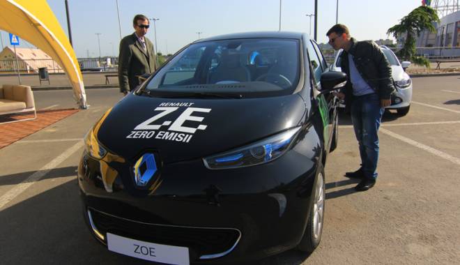 Renault Zoe, citadina 100% electrică. Test drive la Constanța - lansarerenaultzoemaritimo26-1432473878.jpg