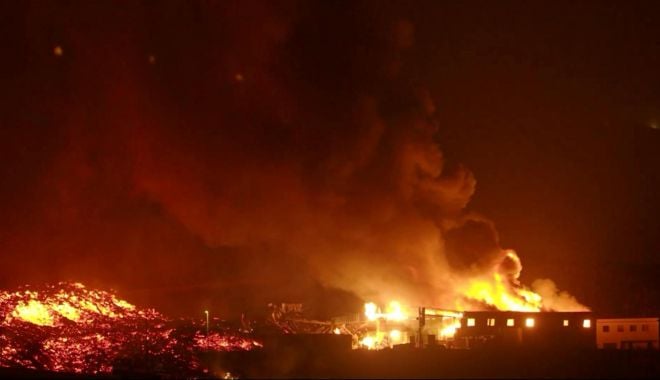 Lava vulcanică a determinat noi evacuări pe insula spaniolă La Palma - lapalma-1634217008.jpg
