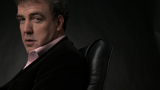 Încă un scandal la BBC! Jeremy Clarkson de la TOP GEAR, prins cu amanta! - large20image-1352656767.jpg