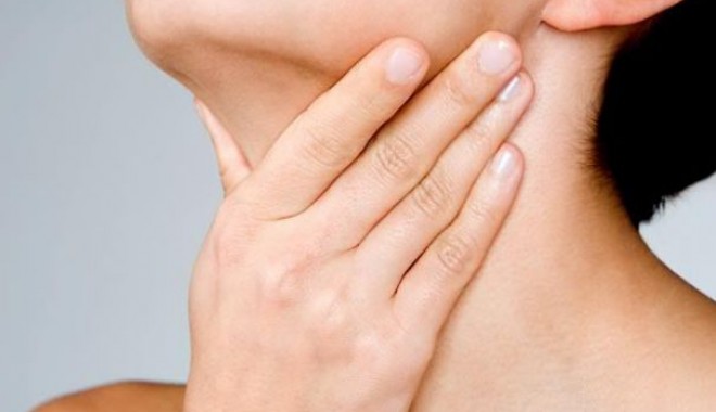 Remedii naturiste pentru laringită - laringita-1328449406.jpg