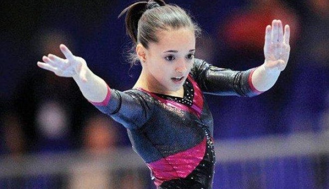 Larisa Iordache, cetățean de onoare al Capitalei - larisaiordache-1404141409.jpg