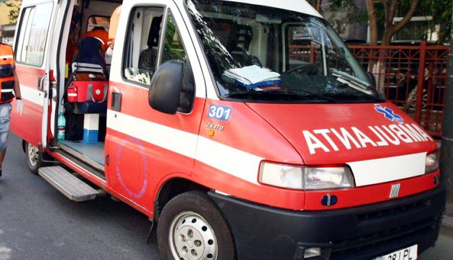 La spital după ce a întors peste marcajul dublu continuu - laspitaldupaceaintorspestemarcaj-1409329169.jpg