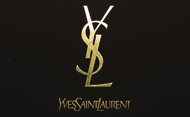 Săptămâna modei de la Paris: Yves Saint Laurent a revenit pe podiumul de lângă Turnul Eiffel - laurent-1632937347.jpg