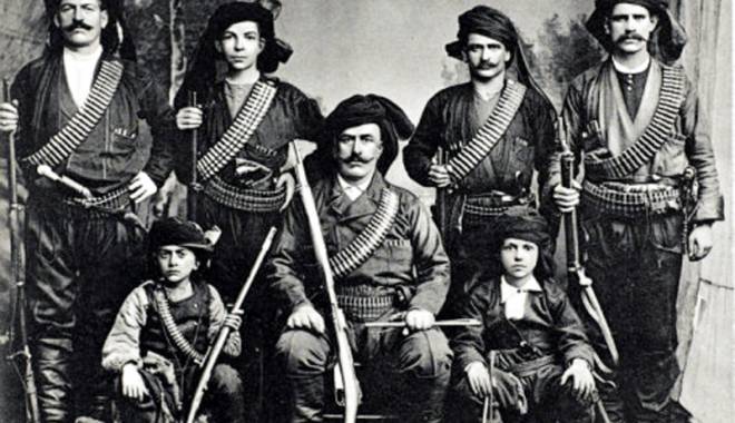 Misterul populației lazilor. Neamul de care constănțenii au uitat - lazii1-1443632427.jpg