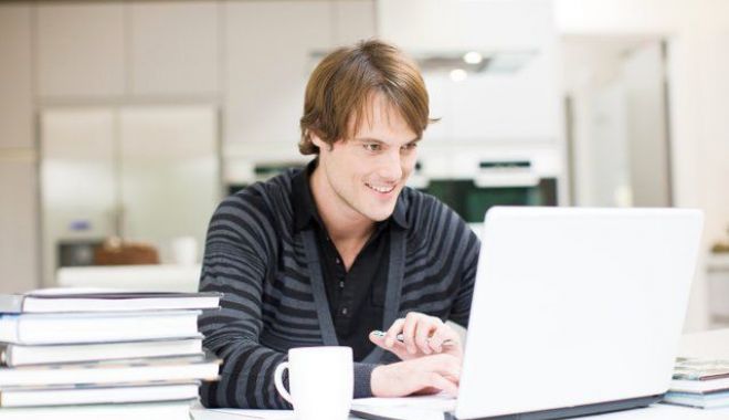 Lecții online pentru elevii care se pregătesc de bacalaureat - lectiionlinebac-1586165645.jpg