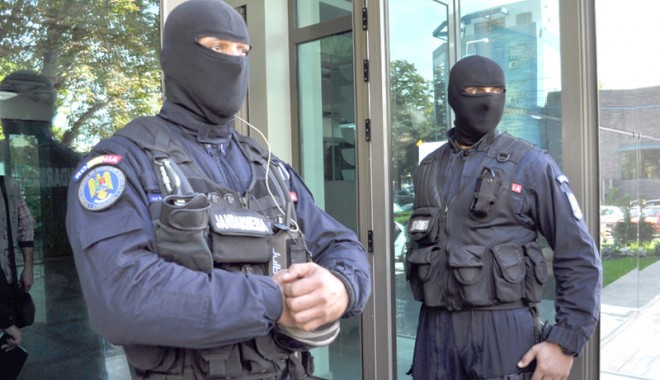 Lectorul de la UMC nu scapă de controlul judiciar - lectoruldelaumcnuscapa-1409156471.jpg
