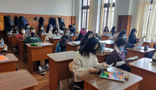 Voluntarii mirciști au donat cărți de Ziua Națională a Lecturii - lectura2-1645005351.jpg