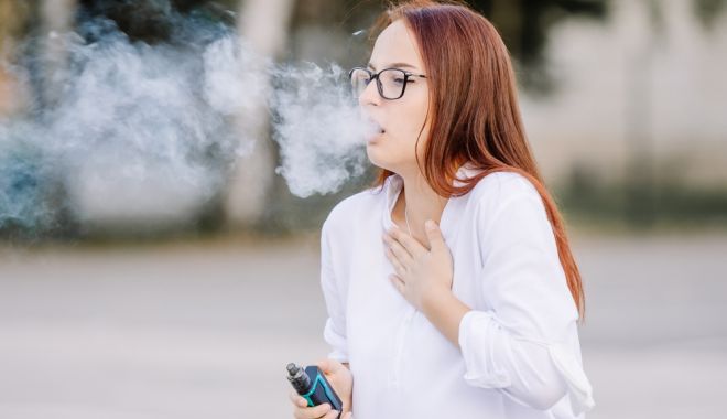 Minorii nu mai au voie să fumeze produse electronice cu sau fără tutun. Amenzi uriașe - lege-minori-1710665414.jpg
