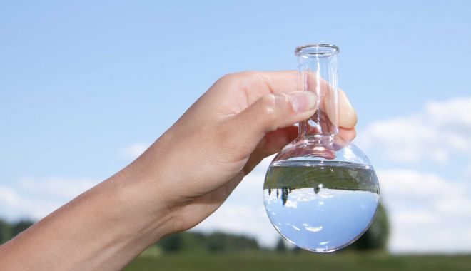 Locuiţi în Techirghiol? Nu uitaţi să vă faceţi rezerve de apă! - legeaapeiinromania-1679386859.jpg