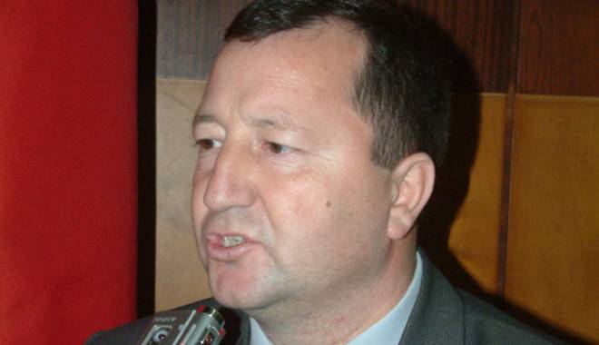 Legislația muncii nu se modifică pentru că în Parlament și PSD sunt mulți patroni - legislatiapetricatancau-1444930271.jpg