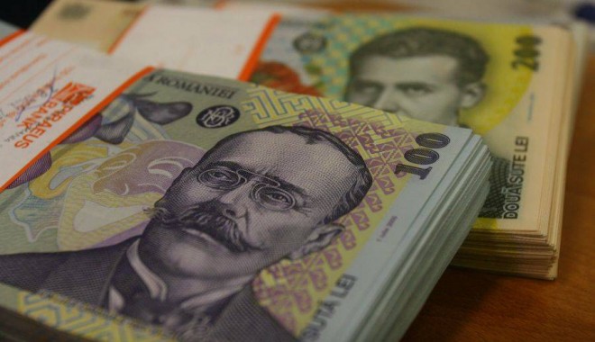 Iată cât a economisit Fiscul din dobânzi - lei3-1382976373.jpg