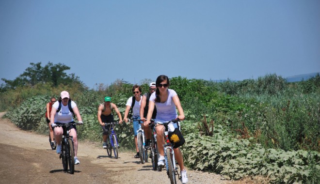 Let’s Bike It, Constanța! - letsbike-1312484939.jpg
