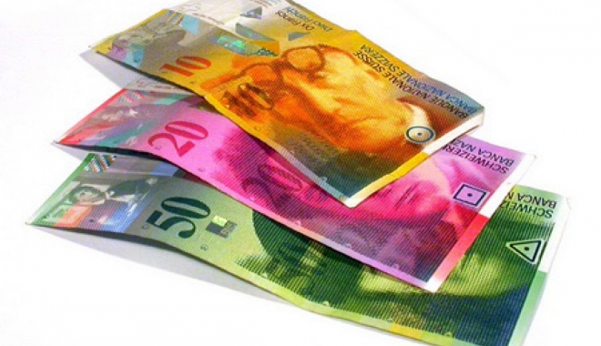 Francul s-a apreciat cu 0,07% față de leu - leufranc-1474629980.jpg