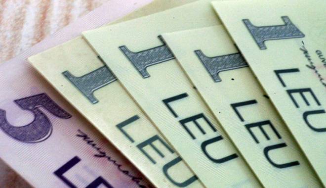 Leul câștigă cu euro, dar pierde cu dolarul și francul elvețian - leul-1439916149.jpg