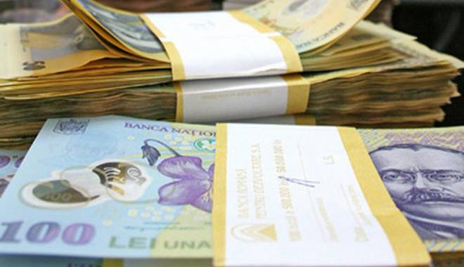 Leul triumfă cu dolarul și euro, dar e stopat de francul elvețian - leul-1442596612.jpg