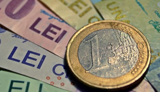 Euro a pierdut 0,09% în competiția cu leul - leul-1519919638.jpg