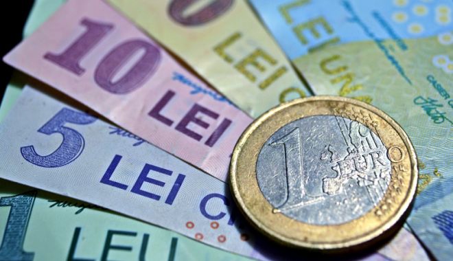 Leul câștigă la euro, dar pierde la dolar și francul elvețian - leul-1528202812.jpg