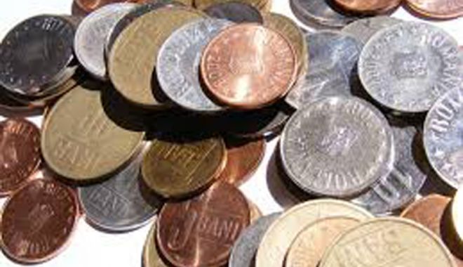 Leul ciupește din euro, dar e mușcat adânc de dolar și francul elvețian - leul-1547480398.jpg