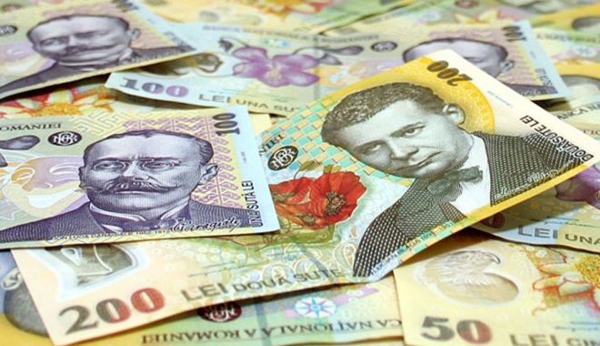 Leul mușcă din euro și dolar, dar pierde la franc elvețian - leul-1599743699.jpg