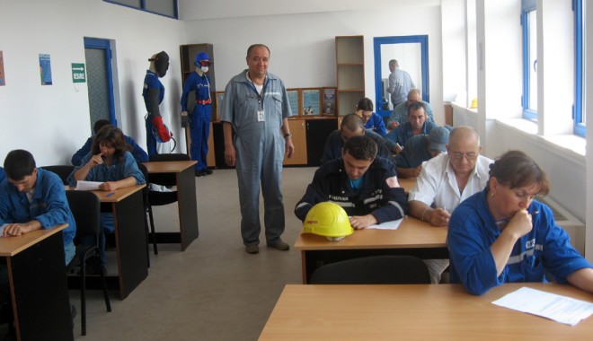 Levent Amet a câștigat  Olimpiada sănătății și securității în muncă din SNC - leventametolimpiadasnc-1407669139.jpg