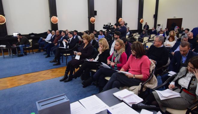Liberalii amenință că nu votează bugetul Constanței propus de edilul Decebal Făgădău - liberaliianunta-1556113674.jpg