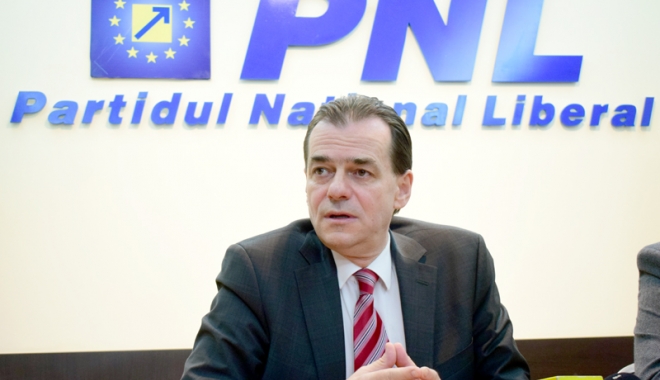 Speriați de plecările din partid, liberalii vor să stopeze traseismul politic - liberaliisperiatiludovicorbanpnl-1504020113.jpg