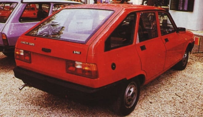 Cel mai frumos cadou de nuntă: Dacia LIBERTA. 