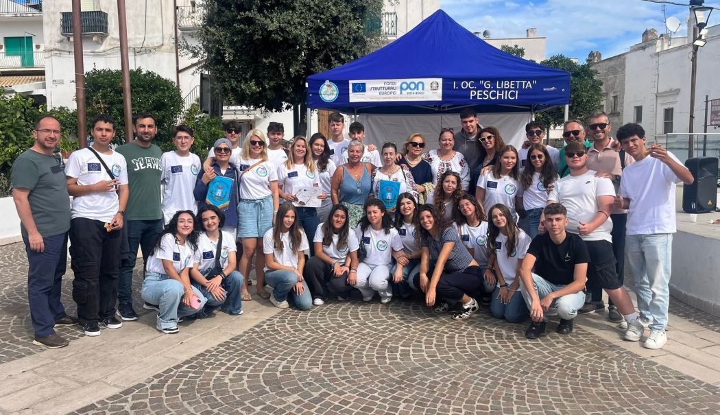 Experiența italiană petrecută de echipa Liceului „Lazăr Edeleanu” în a treia mobilitate Erasmus - liceu-navodari-1759675184.jpg
