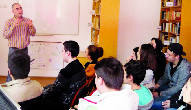 Sărăcia educațională este o realitate - liceulcalinescu1-1494258278.jpg