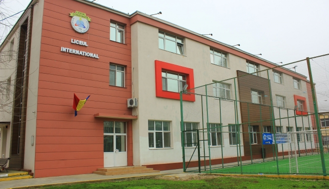 Liceul Internațional de Informatică : 