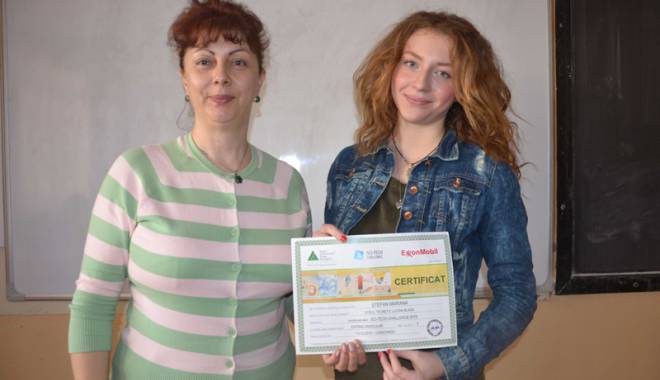 A răspuns provocării Sci-Tech Challenge și a ajuns în finala europeană! - liceullucianblaga-1426700413.jpg