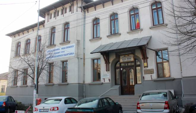 Cum menține prestigiul de peste nouă decenii Colegiul 