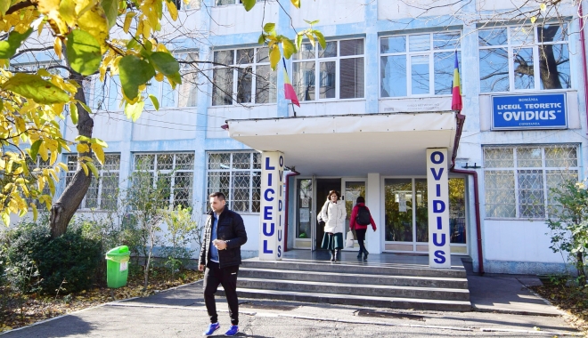 Se lasă cu scandal la Liceul 